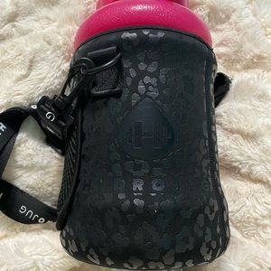 Hydrojug Pomegranate Jug and Black Leopard Sleeve